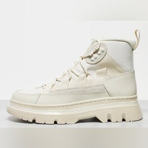 Brand New Dr. Martens Off White